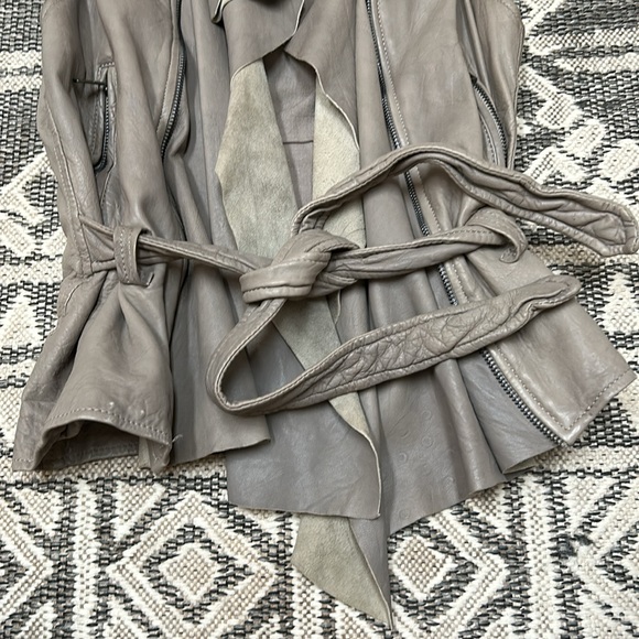 ALLSAINTS Spitafields Leather Vest - Picture 4 of 6